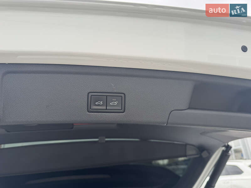 Внедорожник / Кроссовер Volkswagen Touareg 2024 в Хмельницком фото 17 Внедорожник / Кроссовер Volkswagen Touareg 2024 в Хмельницком