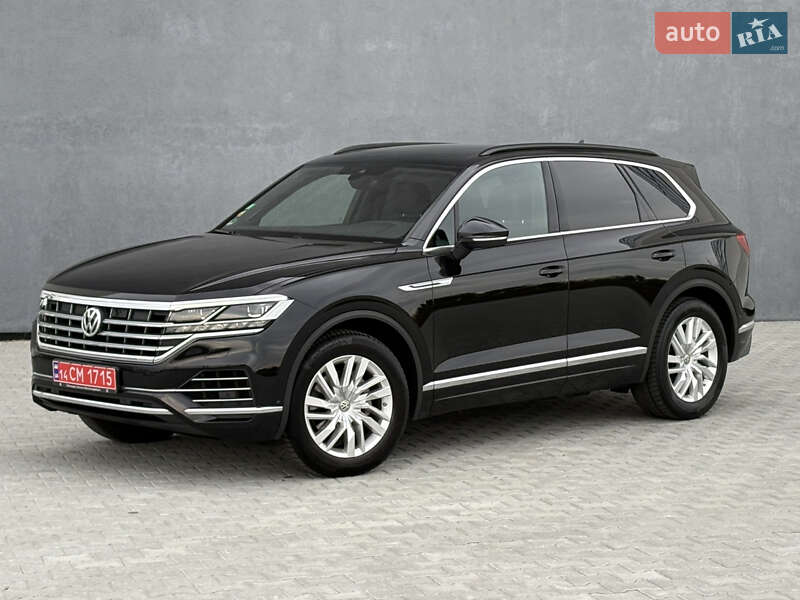 Внедорожник / Кроссовер Volkswagen Touareg 2019 в Львове