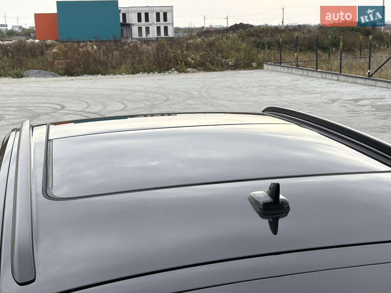 Внедорожник / Кроссовер Volkswagen Touareg 2019 в Львове