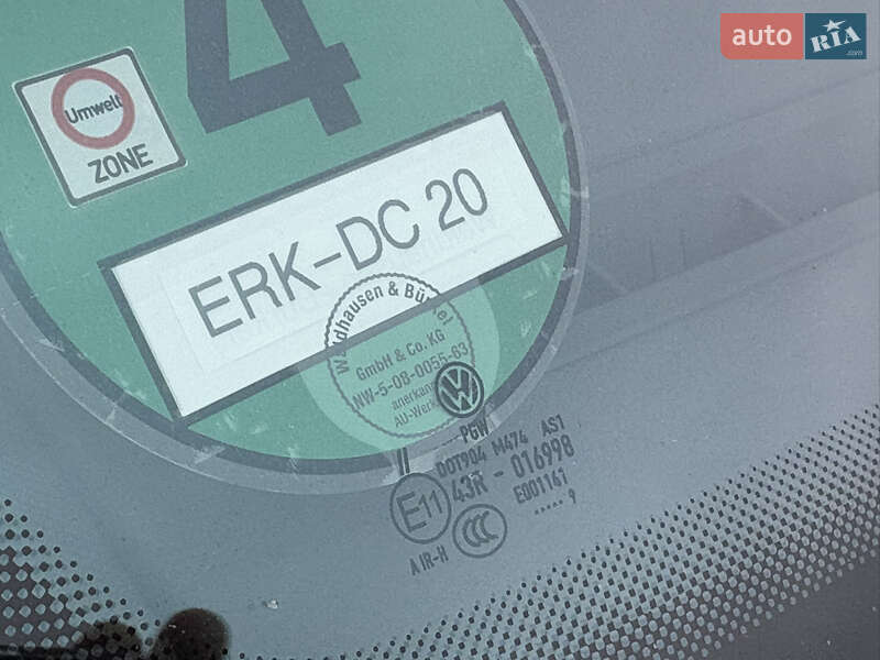 Внедорожник / Кроссовер Volkswagen Touareg 2019 в Львове