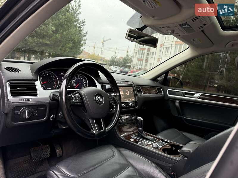 Позашляховик / Кросовер Volkswagen Touareg 2015 в Івано-Франківську фото 22 Позашляховик / Кросовер Volkswagen Touareg 2015 в Івано-Франківську