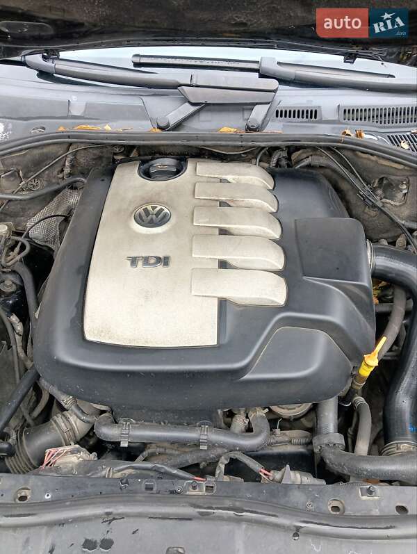 Внедорожник / Кроссовер Volkswagen Touareg 2005 в Шепетовке фото 7 Внедорожник / Кроссовер Volkswagen Touareg 2005 в Шепетовке