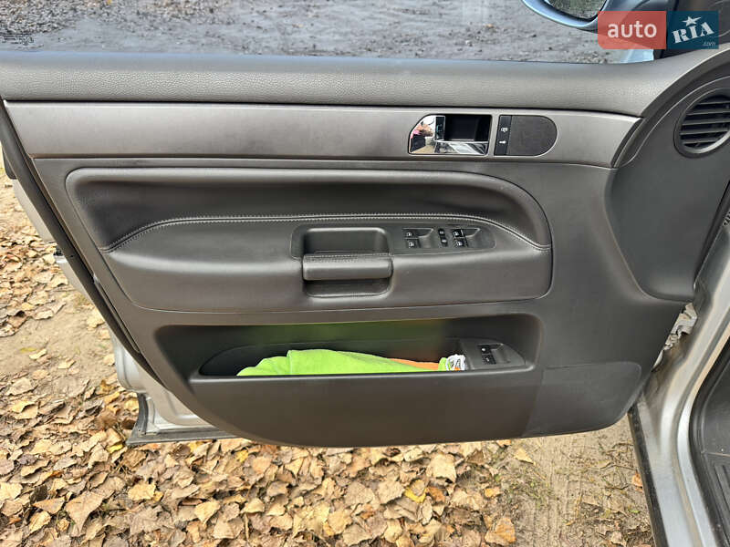 Внедорожник / Кроссовер Volkswagen Touareg 2007 в Киеве фото 16 Внедорожник / Кроссовер Volkswagen Touareg 2007 в Киеве