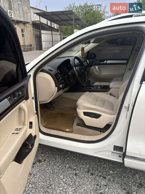 Внедорожник / Кроссовер Volkswagen Touareg 2011 в Фастове фото 6 Внедорожник / Кроссовер Volkswagen Touareg 2011 в Фастове