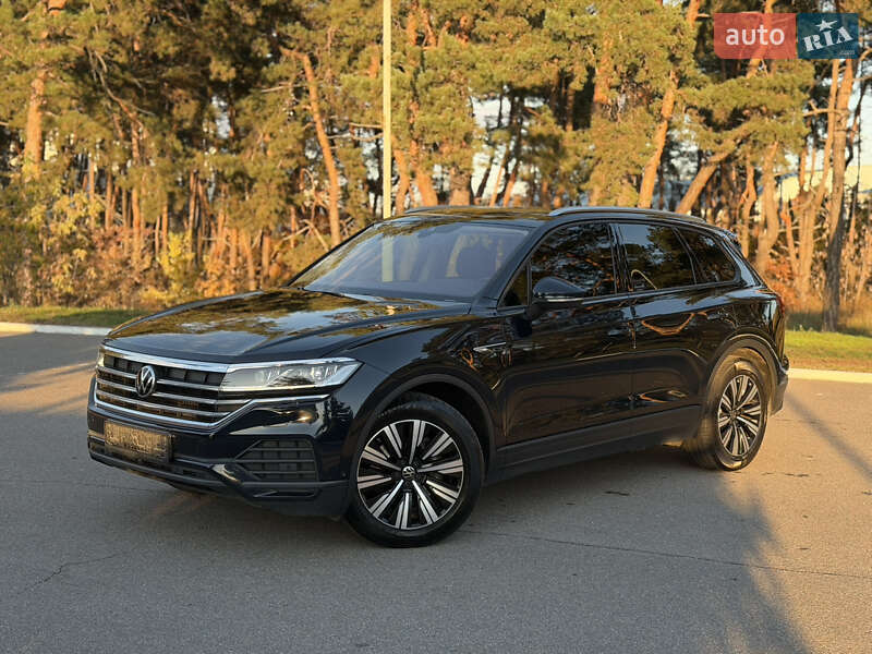 Позашляховик / Кросовер Volkswagen Touareg 2021 в Києві фото 10 Позашляховик / Кросовер Volkswagen Touareg 2021 в Києві