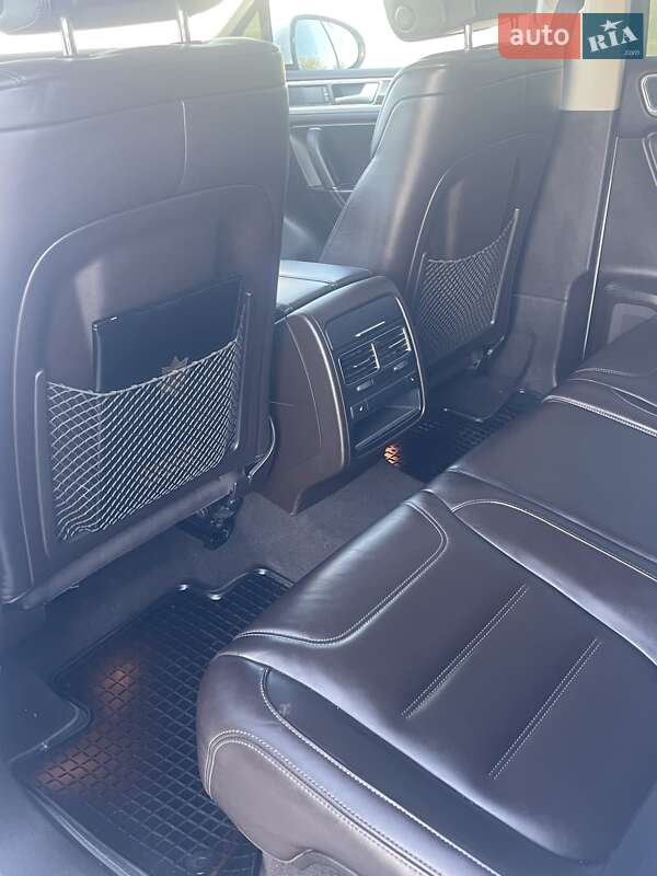 Внедорожник / Кроссовер Volkswagen Touareg 2016 в Белой Церкви фото 22 Внедорожник / Кроссовер Volkswagen Touareg 2016 в Белой Церкви