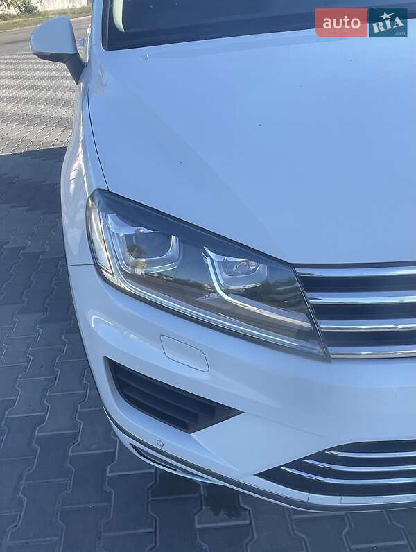 Внедорожник / Кроссовер Volkswagen Touareg 2016 в Белой Церкви фото 28 Внедорожник / Кроссовер Volkswagen Touareg 2016 в Белой Церкви