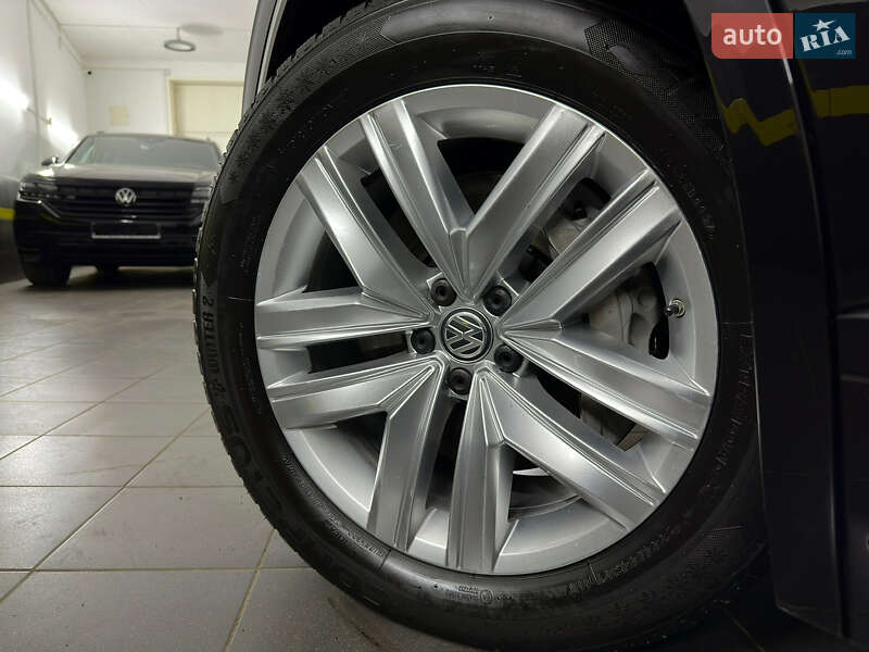 Позашляховик / Кросовер Volkswagen Touareg 2019 в Козятині фото 11 Позашляховик / Кросовер Volkswagen Touareg 2019 в Козятині