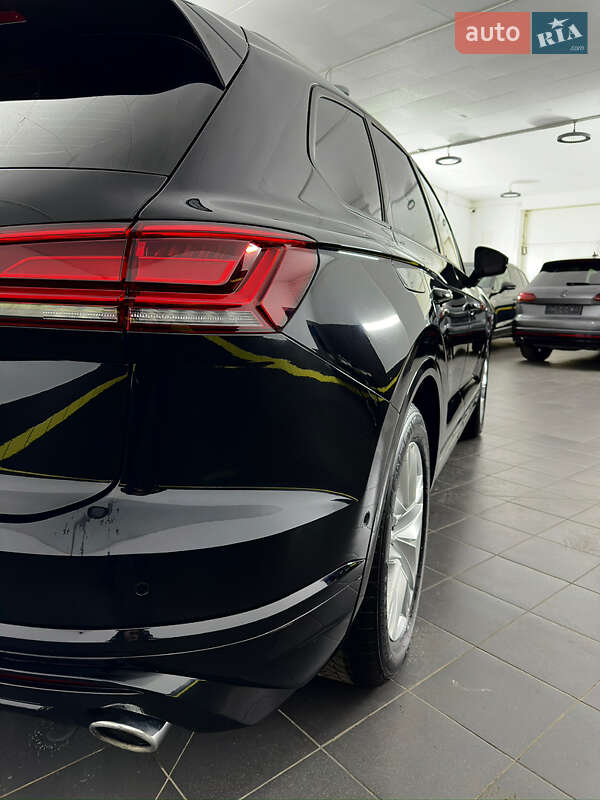 Позашляховик / Кросовер Volkswagen Touareg 2019 в Козятині фото 29 Позашляховик / Кросовер Volkswagen Touareg 2019 в Козятині