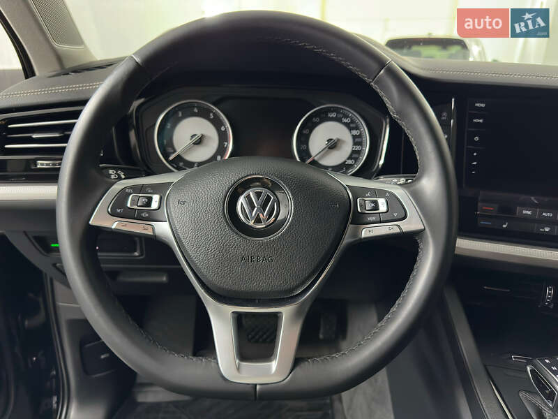 Позашляховик / Кросовер Volkswagen Touareg 2019 в Козятині фото 62 Позашляховик / Кросовер Volkswagen Touareg 2019 в Козятині