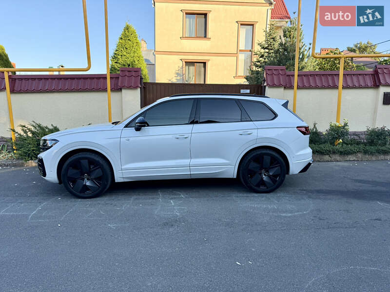 Внедорожник / Кроссовер Volkswagen Touareg 2025 в Одессе фото 38 Внедорожник / Кроссовер Volkswagen Touareg 2025 в Одессе