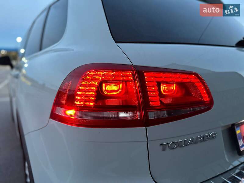 Внедорожник / Кроссовер Volkswagen Touareg 2016 в Тернополе фото 32 Внедорожник / Кроссовер Volkswagen Touareg 2016 в Тернополе