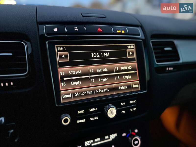 Внедорожник / Кроссовер Volkswagen Touareg 2016 в Тернополе фото 63 Внедорожник / Кроссовер Volkswagen Touareg 2016 в Тернополе