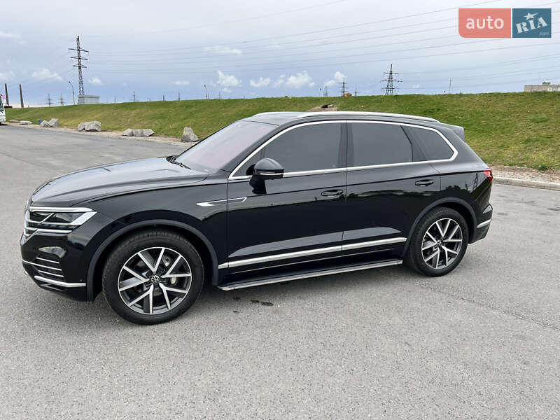 Позашляховик / Кросовер Volkswagen Touareg 2022 в Дніпрі фото 4 Позашляховик / Кросовер Volkswagen Touareg 2022 в Дніпрі