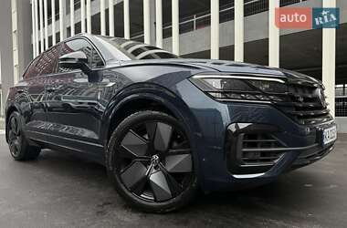 Внедорожник / Кроссовер Volkswagen Touareg 2023 в Киеве