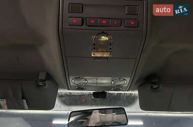 Внедорожник / Кроссовер Volkswagen Touareg 2007 в 
