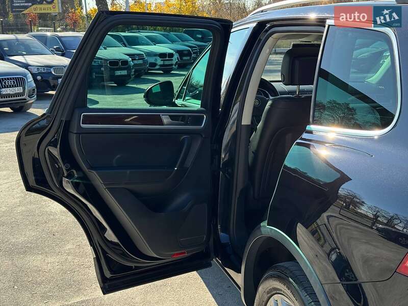 Внедорожник / Кроссовер Volkswagen Touareg 2014 в Каменец-Подольском фото 29 Внедорожник / Кроссовер Volkswagen Touareg 2014 в Каменец-Подольском