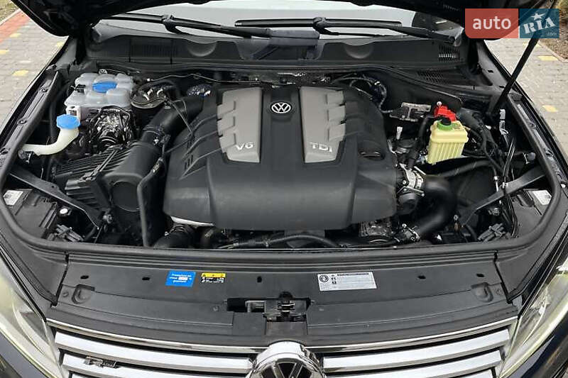 Внедорожник / Кроссовер Volkswagen Touareg 2016 в Киеве фото 26 Внедорожник / Кроссовер Volkswagen Touareg 2016 в Киеве