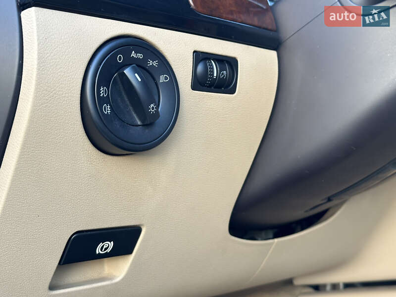 Позашляховик / Кросовер Volkswagen Touareg 2008 в Одесі фото 60 Позашляховик / Кросовер Volkswagen Touareg 2008 в Одесі