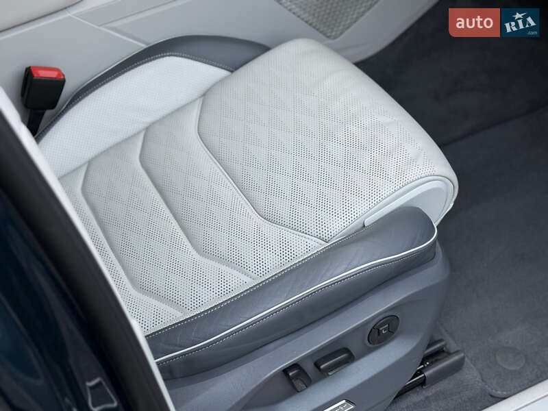 Позашляховик / Кросовер Volkswagen Touareg 2021 в Києві фото 30 Позашляховик / Кросовер Volkswagen Touareg 2021 в Києві