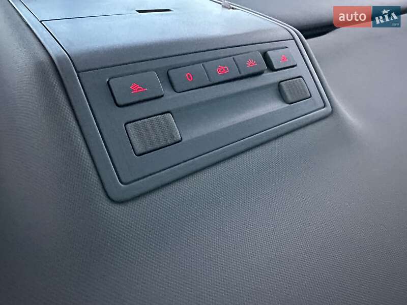 Внедорожник / Кроссовер Volkswagen Touareg 2008 в Хмельницком