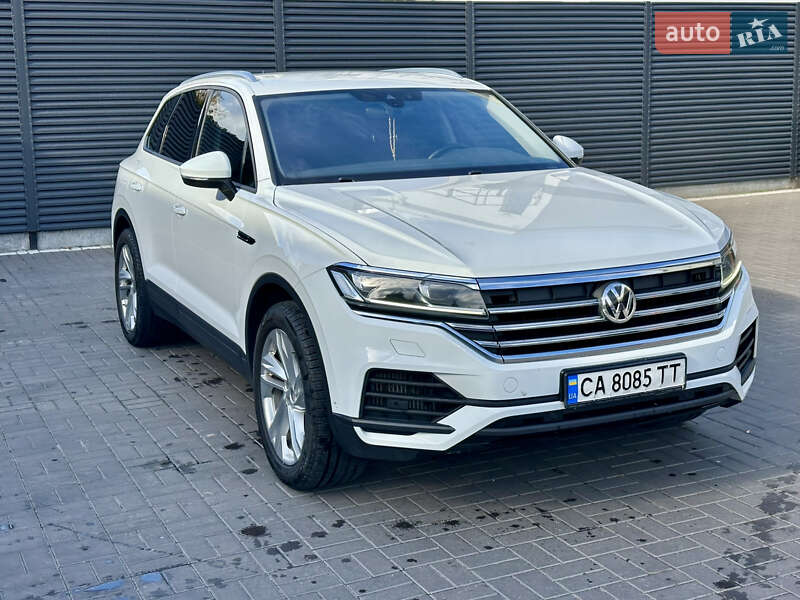 Внедорожник / Кроссовер Volkswagen Touareg 2019 в Смеле фото 2 Внедорожник / Кроссовер Volkswagen Touareg 2019 в Смеле