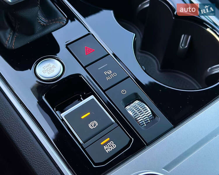 Позашляховик / Кросовер Volkswagen Touareg 2021 в Києві фото 35 Позашляховик / Кросовер Volkswagen Touareg 2021 в Києві