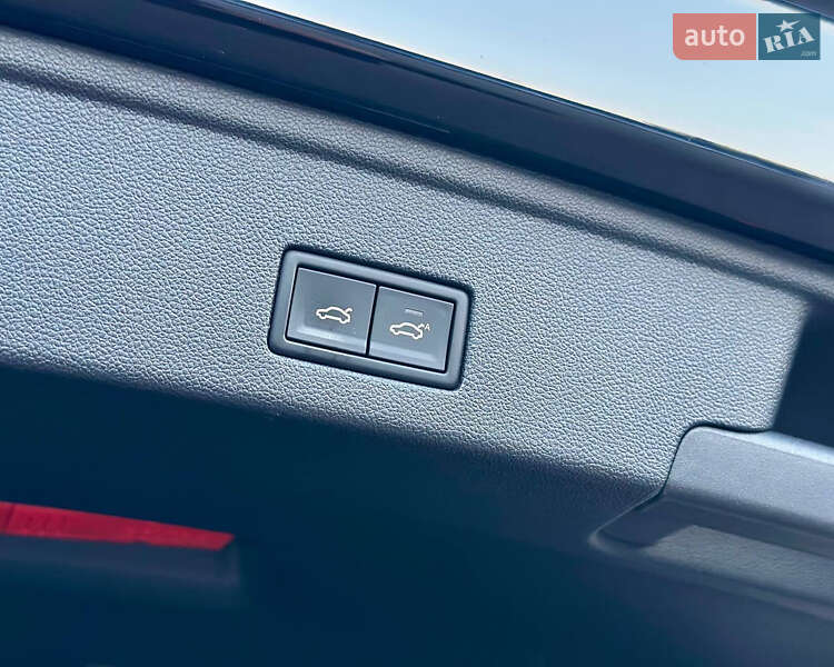 Позашляховик / Кросовер Volkswagen Touareg 2021 в Києві фото 52 Позашляховик / Кросовер Volkswagen Touareg 2021 в Києві