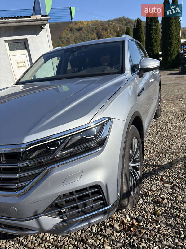 Внедорожник / Кроссовер Volkswagen Touareg 2018 в Тячеве фото 33 Внедорожник / Кроссовер Volkswagen Touareg 2018 в Тячеве