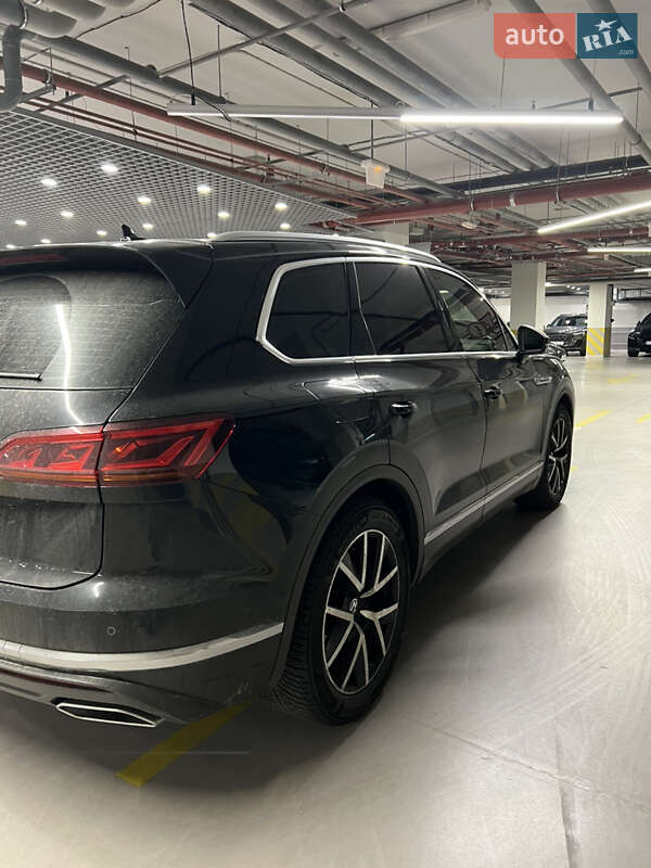 Внедорожник / Кроссовер Volkswagen Touareg 2022 в Киеве фото 5 Внедорожник / Кроссовер Volkswagen Touareg 2022 в Киеве