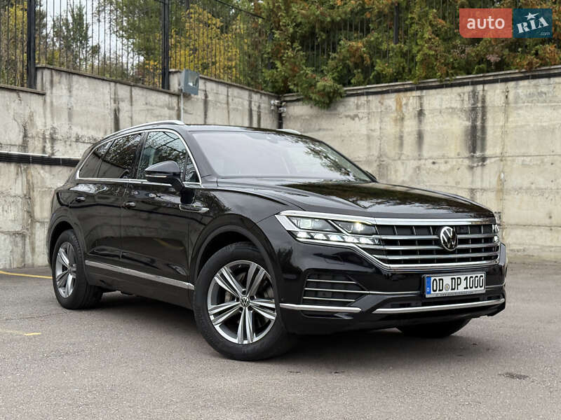 Внедорожник / Кроссовер Volkswagen Touareg 2022 в Ровно фото 12 Внедорожник / Кроссовер Volkswagen Touareg 2022 в Ровно
