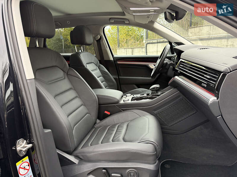 Внедорожник / Кроссовер Volkswagen Touareg 2022 в Ровно фото 45 Внедорожник / Кроссовер Volkswagen Touareg 2022 в Ровно