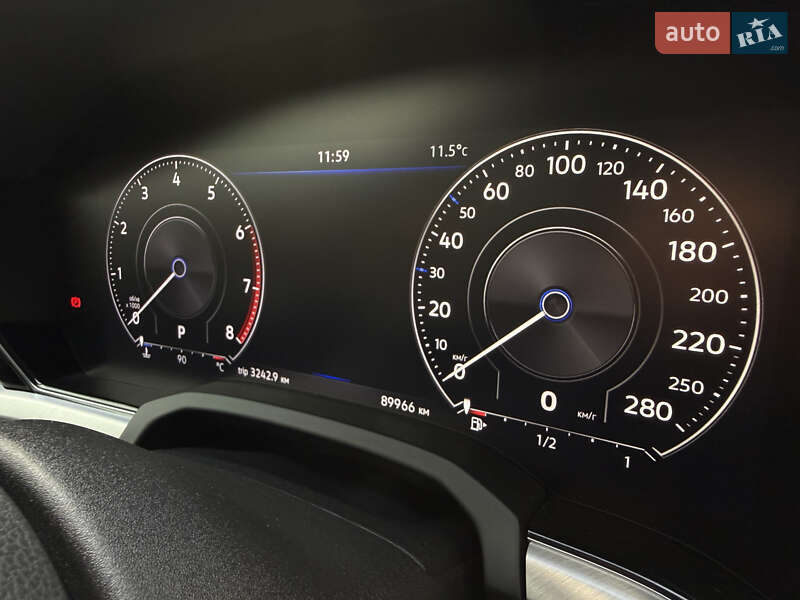 Внедорожник / Кроссовер Volkswagen Touareg 2020 в Киеве фото 16 Внедорожник / Кроссовер Volkswagen Touareg 2020 в Киеве