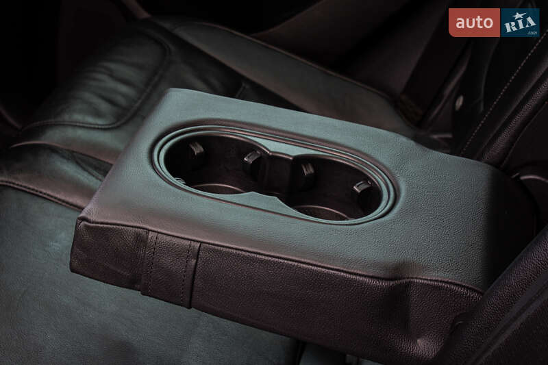 Внедорожник / Кроссовер Volkswagen Touareg 2013 в Нововолынске фото 48 Внедорожник / Кроссовер Volkswagen Touareg 2013 в Нововолынске