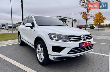 Внедорожник / Кроссовер Volkswagen Touareg 2016 в Мукачево Внедорожник / Кроссовер Volkswagen Touareg 2016 в Мукачево