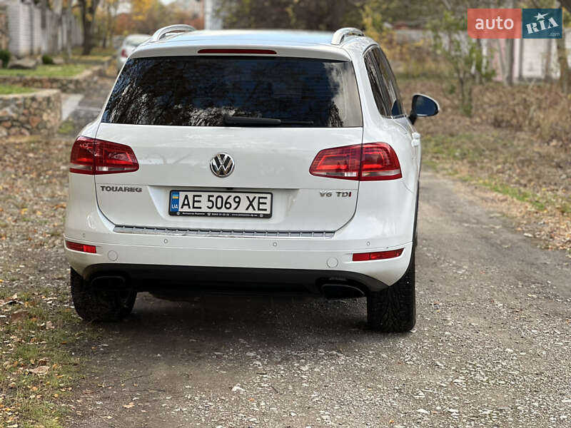 Внедорожник / Кроссовер Volkswagen Touareg 2014 в Днепре фото 10 Внедорожник / Кроссовер Volkswagen Touareg 2014 в Днепре