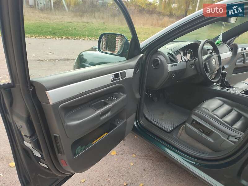 Внедорожник / Кроссовер Volkswagen Touareg 2003 в Нежине фото 2 Внедорожник / Кроссовер Volkswagen Touareg 2003 в Нежине