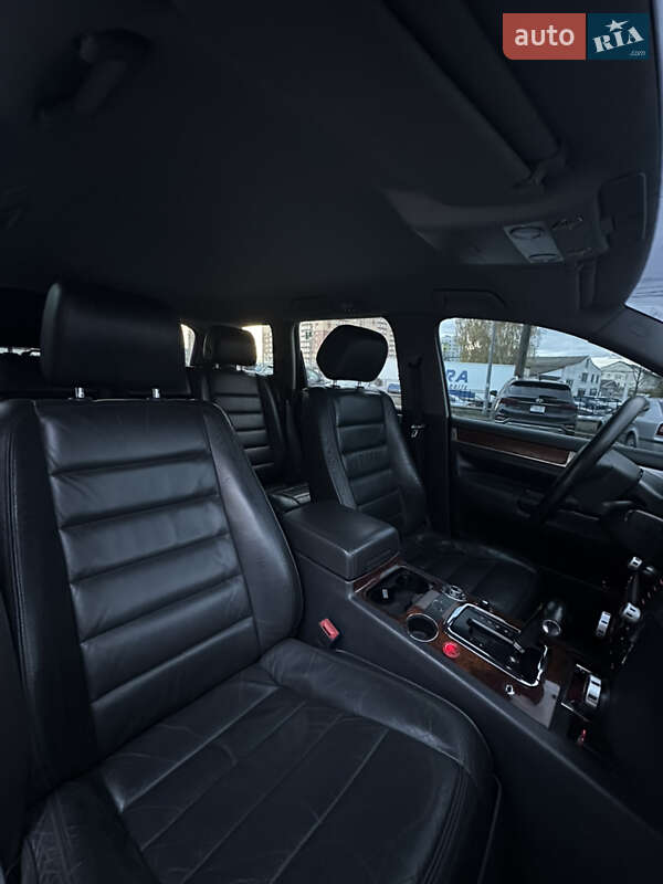 Позашляховик / Кросовер Volkswagen Touareg 2002 в Вінниці