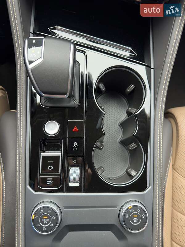 Внедорожник / Кроссовер Volkswagen Touareg 2024 в Кривом Роге