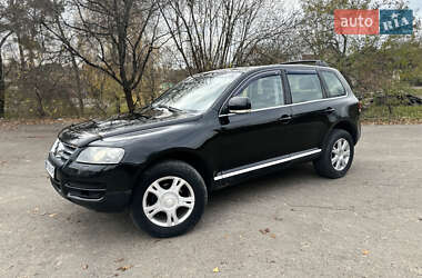 Внедорожник / Кроссовер Volkswagen Touareg 2006 в Ровно