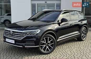 Внедорожник / Кроссовер Volkswagen Touareg 2022 в Мукачево