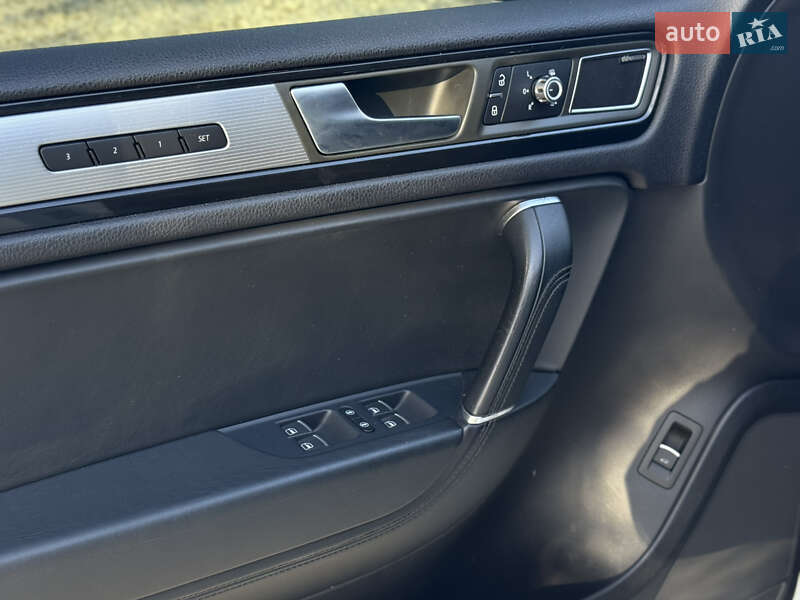 Внедорожник / Кроссовер Volkswagen Touareg 2013 в Ивано-Франковске фото 18 Внедорожник / Кроссовер Volkswagen Touareg 2013 в Ивано-Франковске
