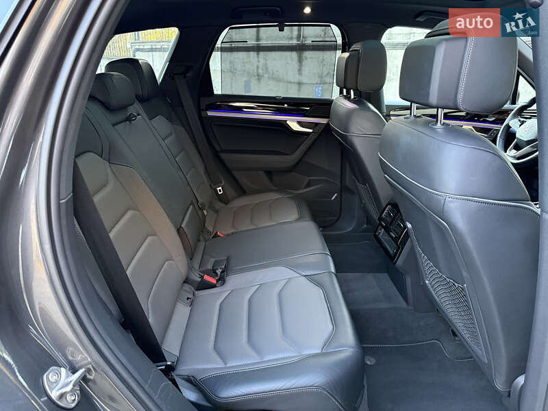 Внедорожник / Кроссовер Volkswagen Touareg 2021 в Ровно фото 45 Внедорожник / Кроссовер Volkswagen Touareg 2021 в Ровно
