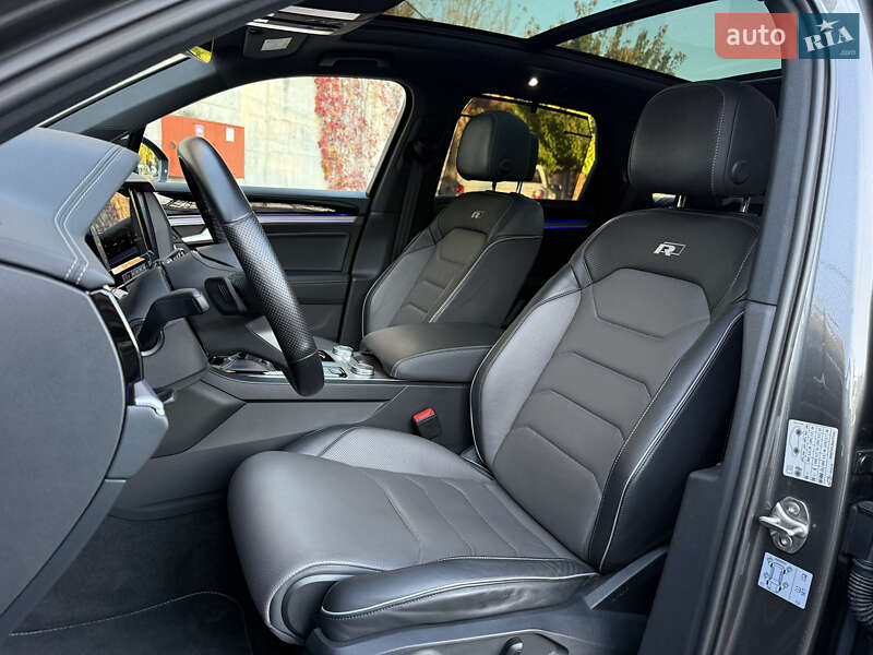 Внедорожник / Кроссовер Volkswagen Touareg 2021 в Ровно фото 75 Внедорожник / Кроссовер Volkswagen Touareg 2021 в Ровно