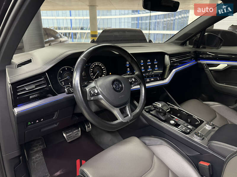 Внедорожник / Кроссовер Volkswagen Touareg 2018 в Одессе фото 20 Внедорожник / Кроссовер Volkswagen Touareg 2018 в Одессе
