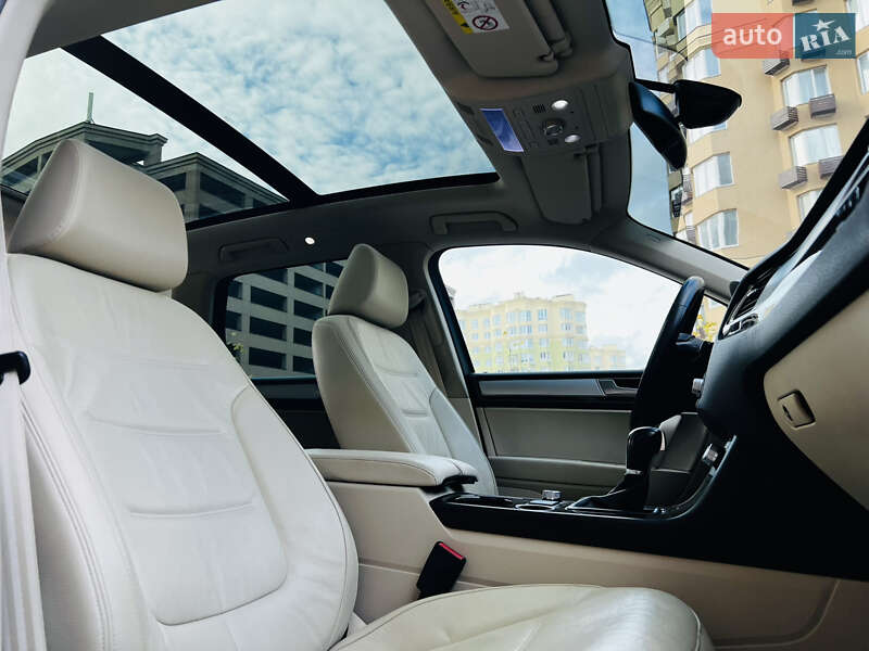 Внедорожник / Кроссовер Volkswagen Touareg 2016 в Киеве фото 39 Внедорожник / Кроссовер Volkswagen Touareg 2016 в Киеве