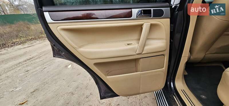 Внедорожник / Кроссовер Volkswagen Touareg 2007 в Киеве фото 20 Внедорожник / Кроссовер Volkswagen Touareg 2007 в Киеве