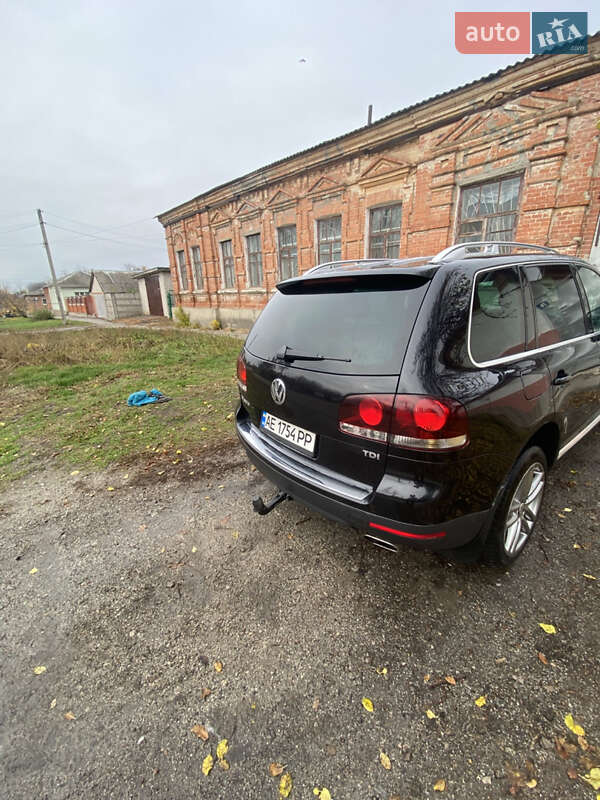 Позашляховик / Кросовер Volkswagen Touareg 2008 в Краснограді