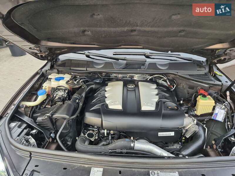 Внедорожник / Кроссовер Volkswagen Touareg 2010 в Киеве фото 25 Внедорожник / Кроссовер Volkswagen Touareg 2010 в Киеве
