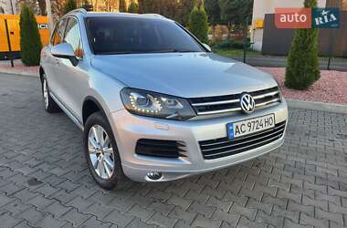 Внедорожник / Кроссовер Volkswagen Touareg 2010 в Луцке